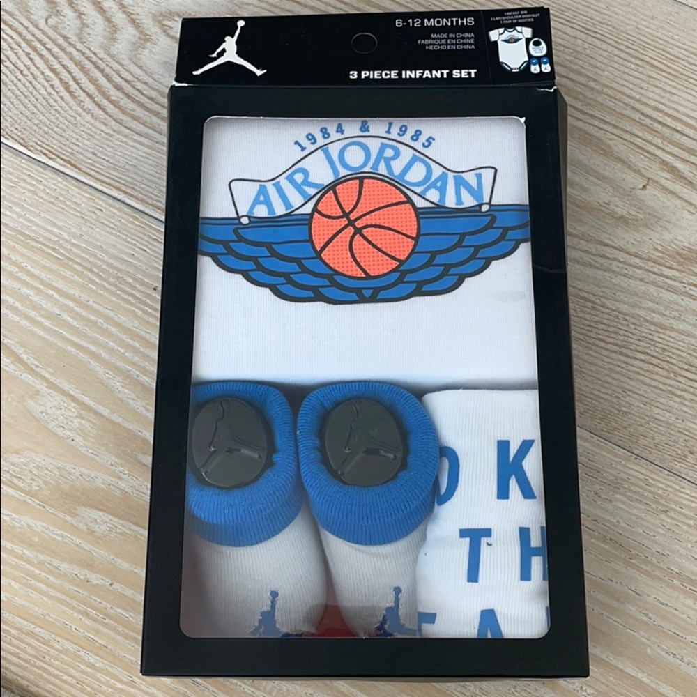 Jordan Infant 3-piece set